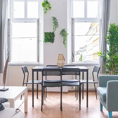 Breathtaking 2Br Apt Modern Design/Near Schoennbrunn Vienne Extérieur photo